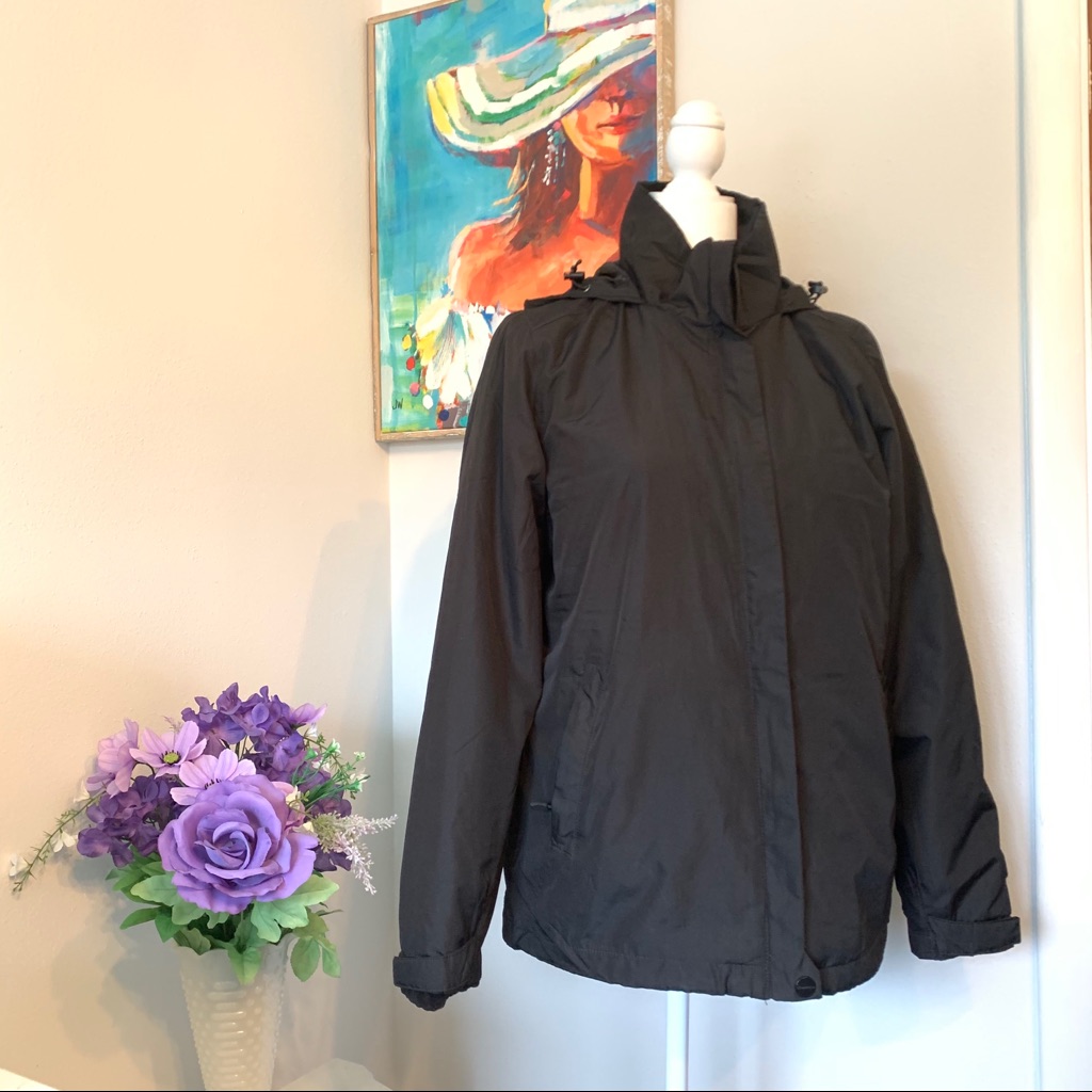 Nautilus Performance Shell Jacket